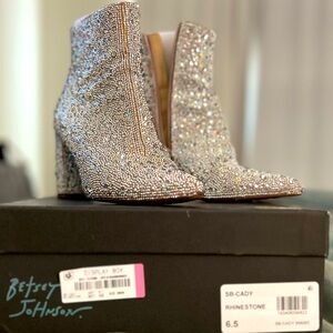 SOLD Size 6.5 Betsey Johnson Rhinestone Booties